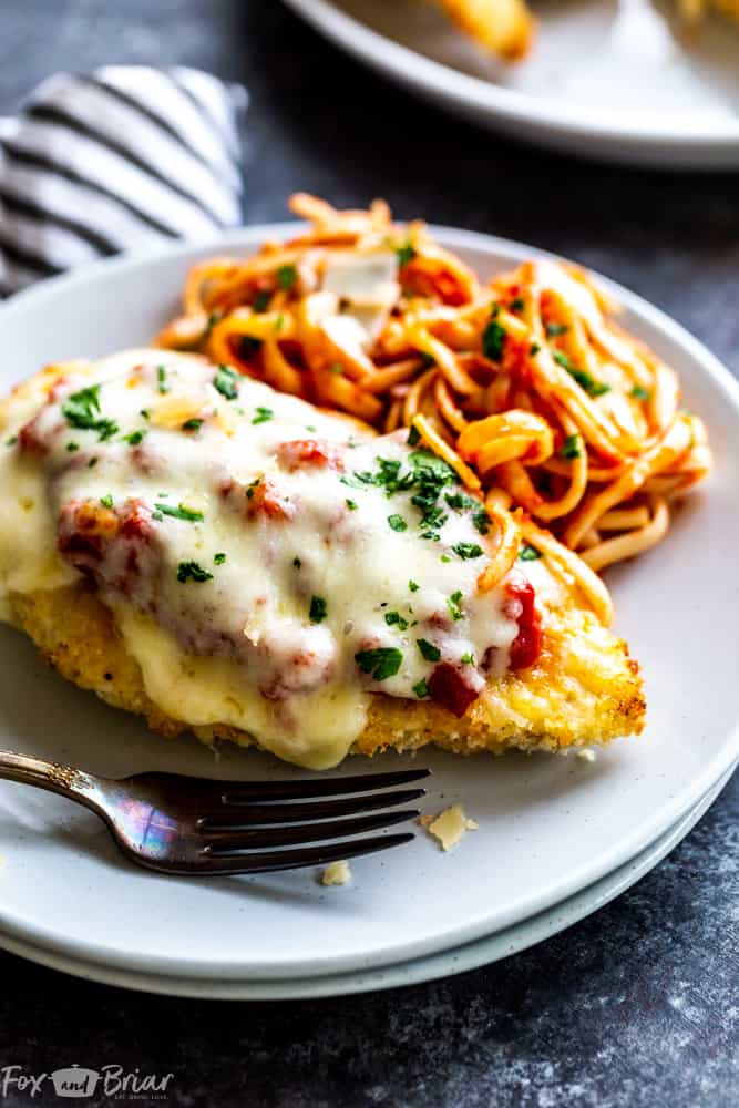 oven baked chicken parmesan look 1