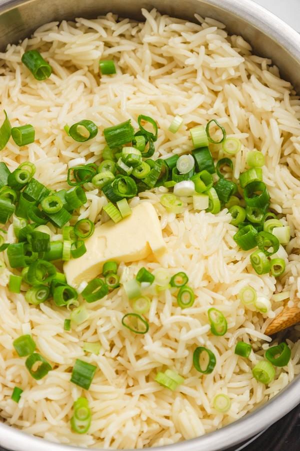 garlic butter rice look 3