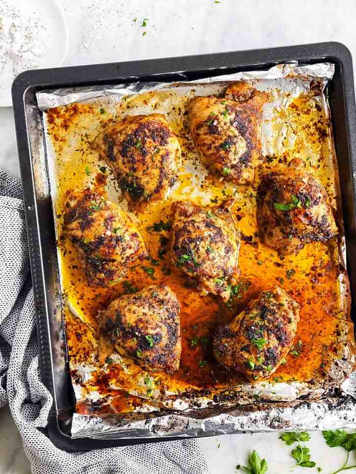 oven-baked-chicken-thighs look