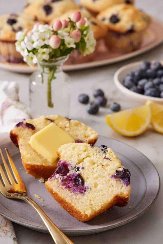 Lemon-Blueberry-Muffins