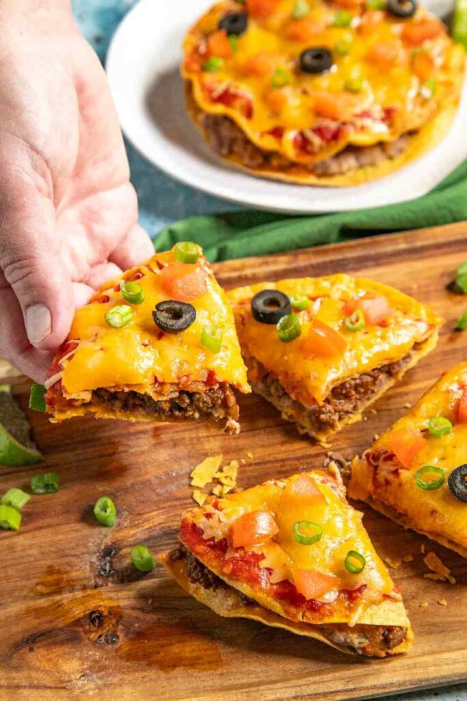 Mexican pizza recipe look