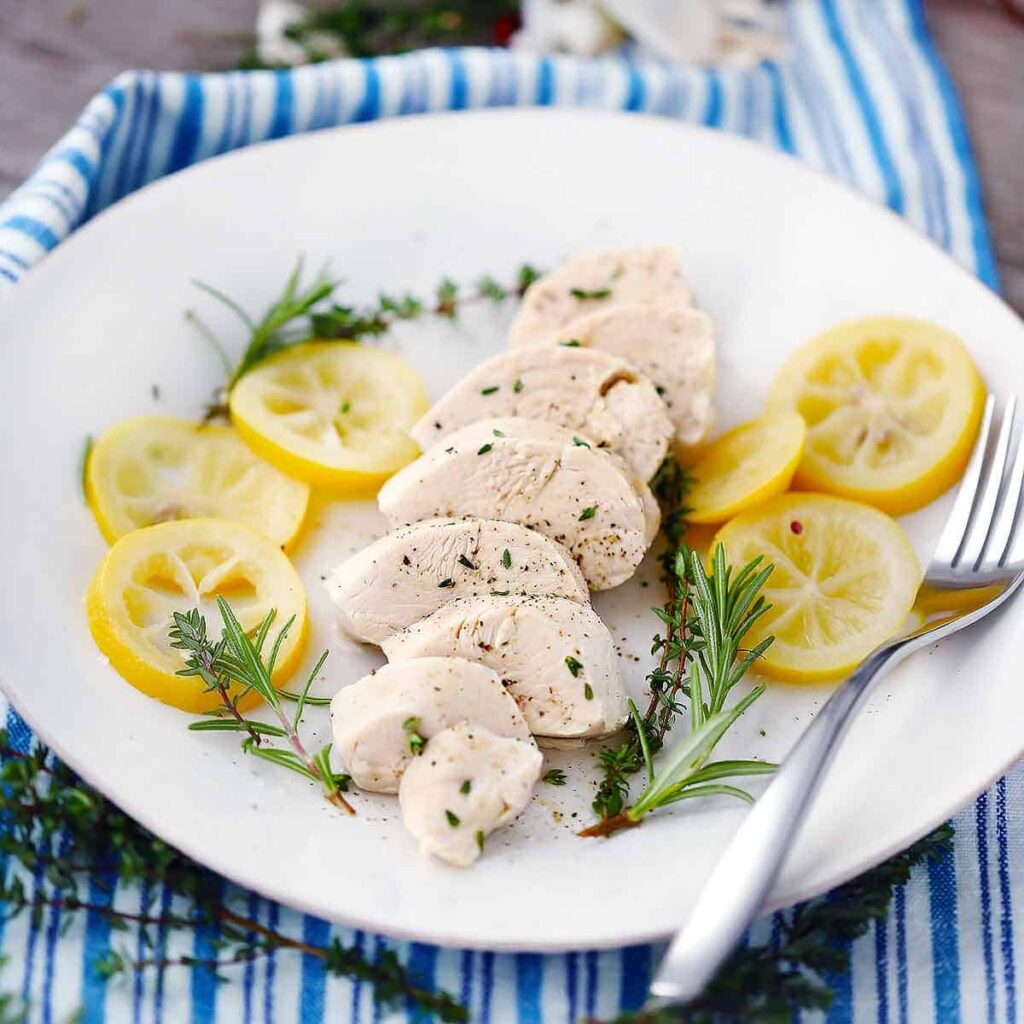 poached chicken breast recipe look